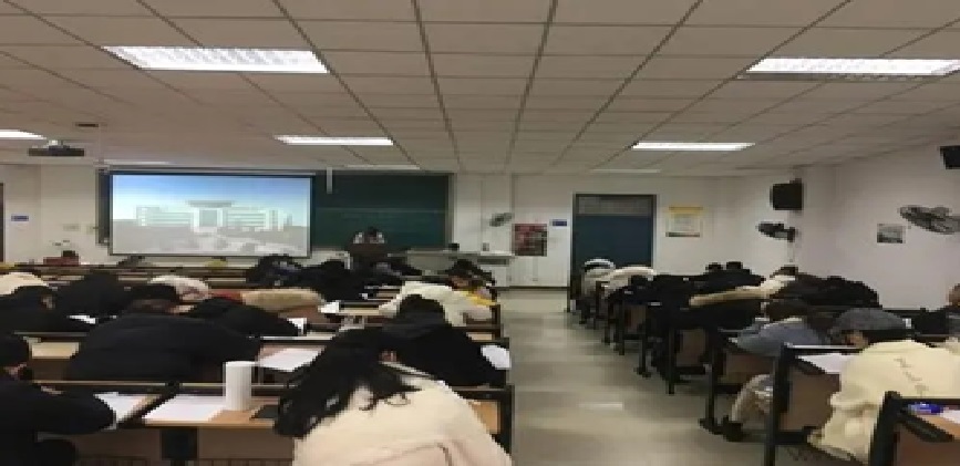 大学在线阅卷系统如何提高评分效率