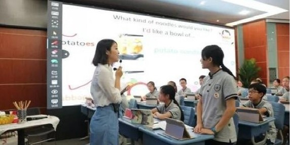 提高学生的学习积极性，大学院系，定制私有化网上阅卷系统。